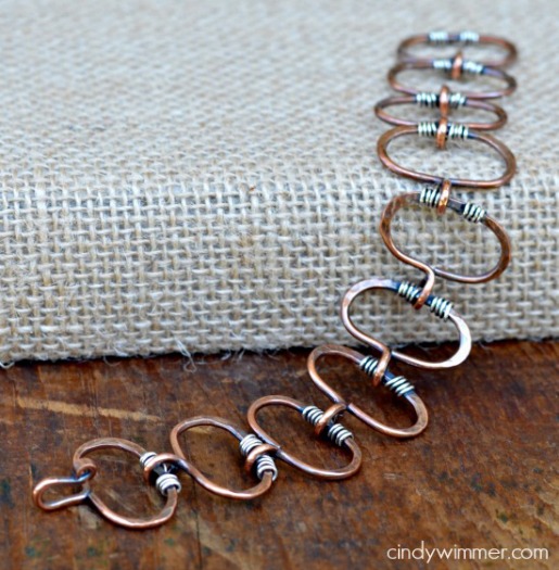 Wire chain bracelet by Cindy Wimmer