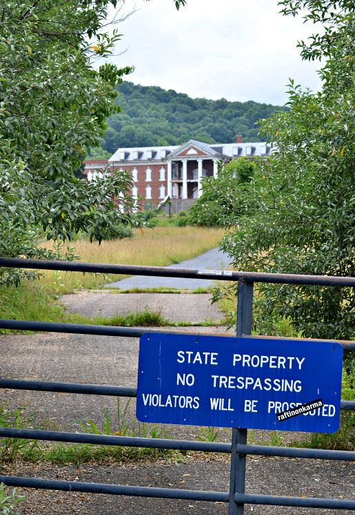 The abandoned DeJarnette Center Western State Hospital, Staunton VA cindywimmer.com